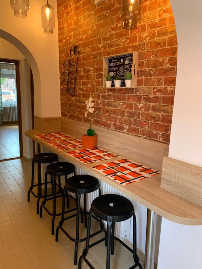 Armada Family Apartment Hajduszoboszlo Ngoại thất bức ảnh