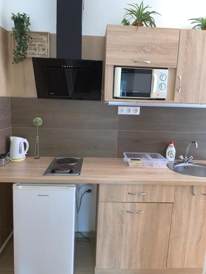 Armada Family Apartment Hajduszoboszlo Ngoại thất bức ảnh