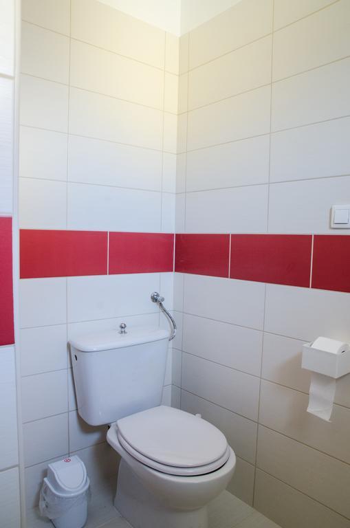 Armada Family Apartment Hajduszoboszlo Phòng bức ảnh