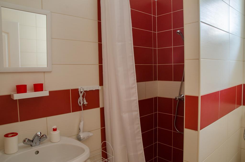 Armada Family Apartment Hajduszoboszlo Phòng bức ảnh